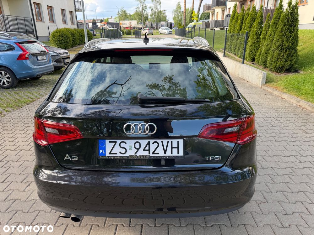 Audi A3 Sportback - 13