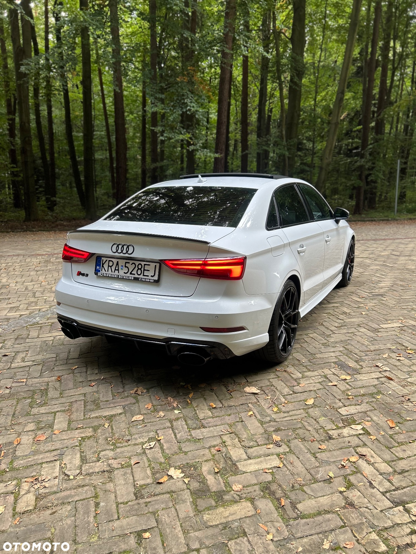 Audi RS3 Limousine - 8