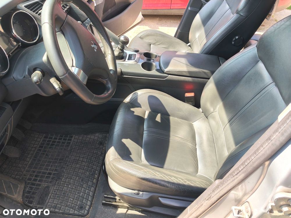Peugeot 3008 - 3