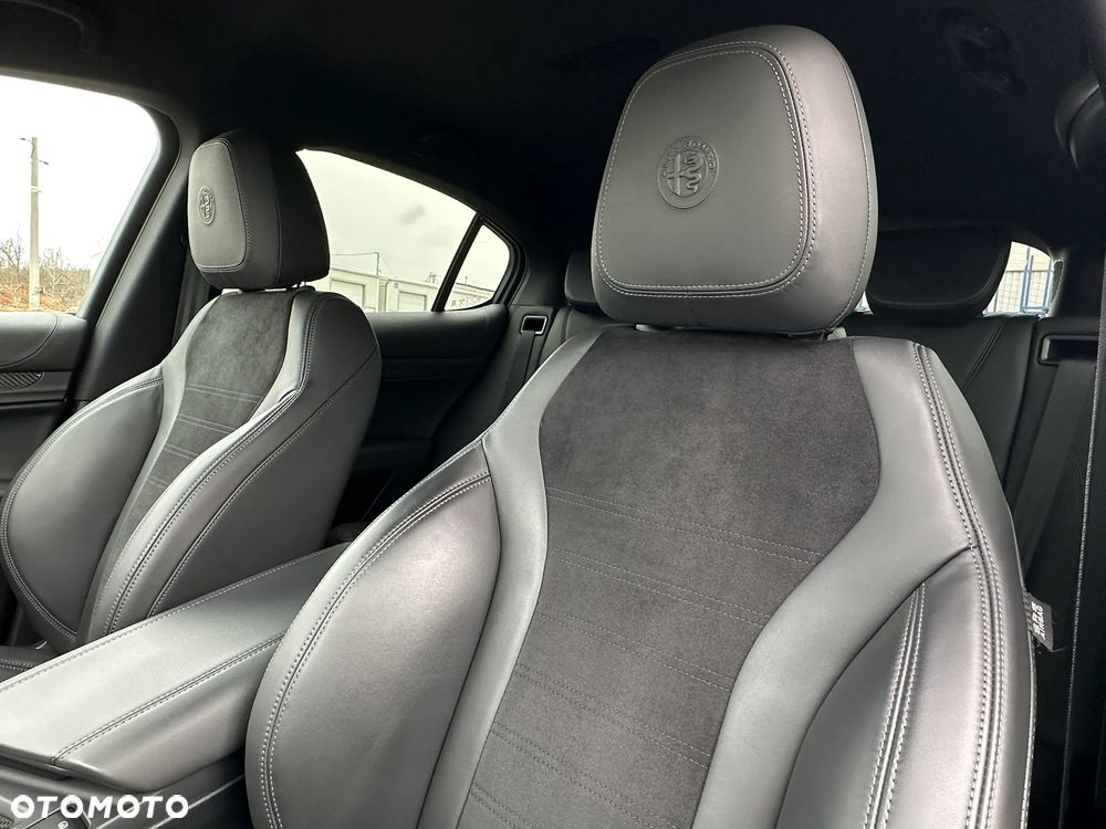 Alfa Romeo Stelvio 2.9 V6 Bi-Turbo Quadrifoglio Q4 - 21