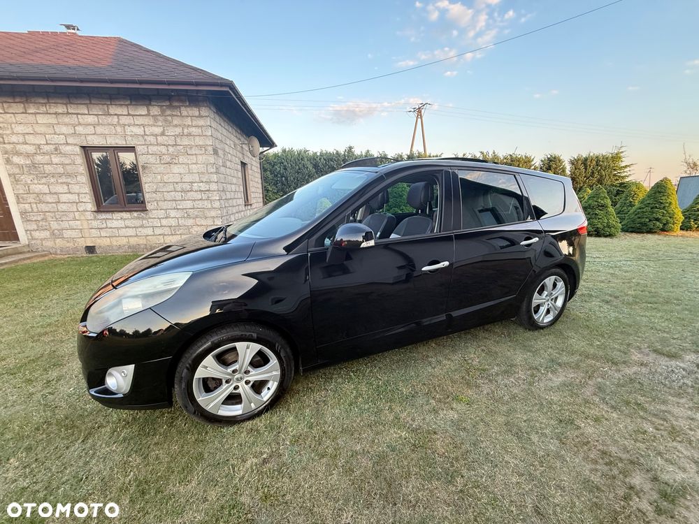 Renault Scenic - 1