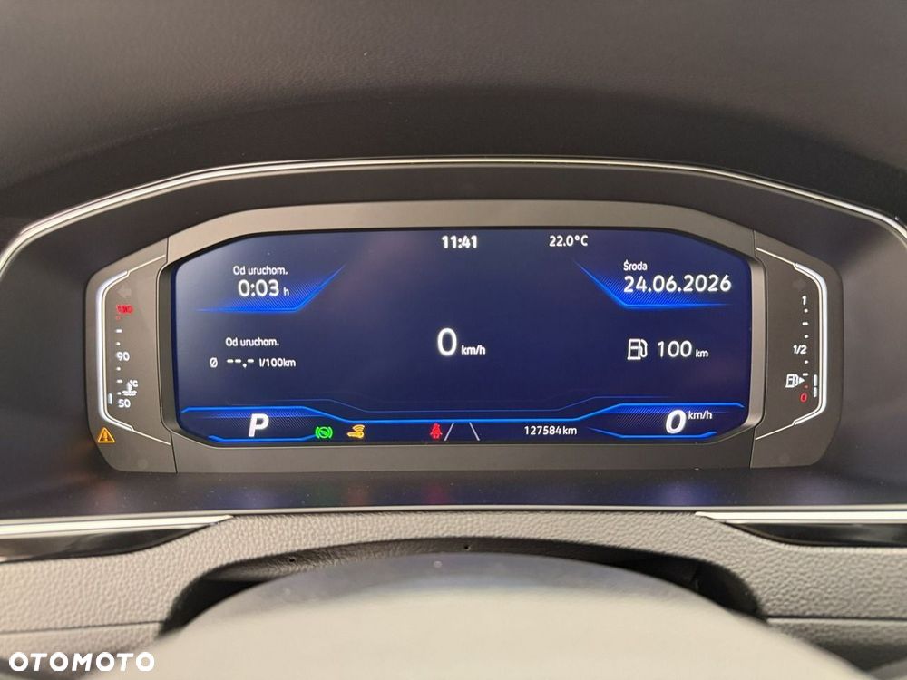 Volkswagen Passat - 16