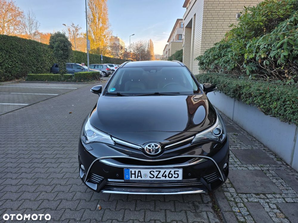 Toyota Avensis 1.8 Prestige - 10