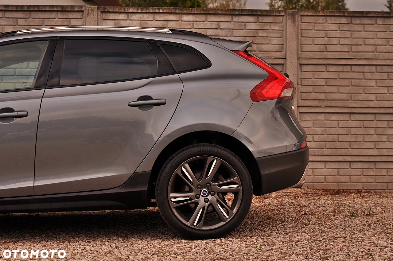 Volvo V40 Cross Country D3 Geartronic Momentum - 38