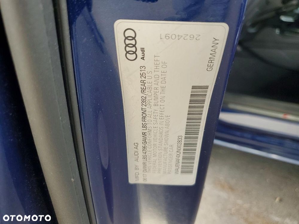 Audi A4 Limousine - 13