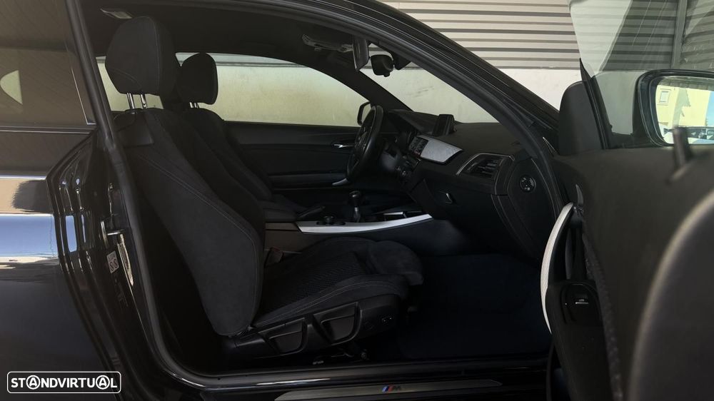 BMW 116 d Pack M - 12