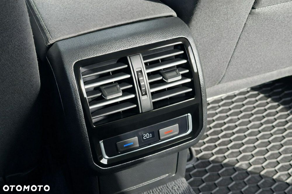 Volkswagen Passat Variant 2.0 TDI BMT SCR Comfortline DSG7 - 31