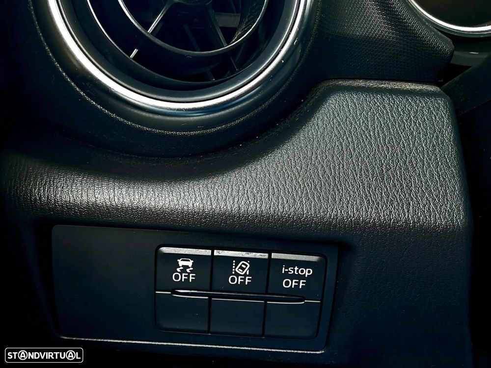 Mazda MX-5 1.5 RF Sky-G Exclusive Line - 17