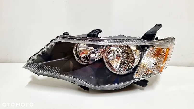 REFLEKTOR LEWY LAMPA MITSUBISHI OUTLANDER II EUROPA - 1