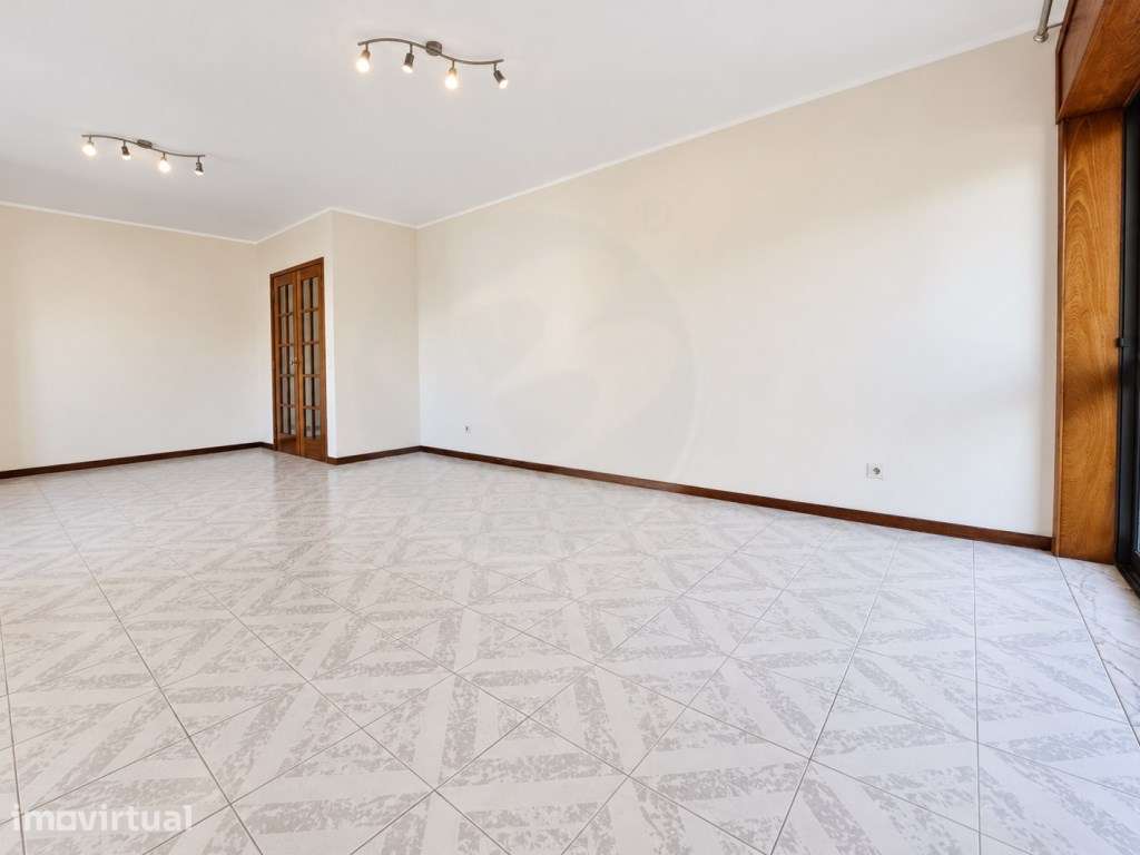 Apartamento T3 para Arrendamento na Póvoa de Varzim - Grande imagem: 3/38