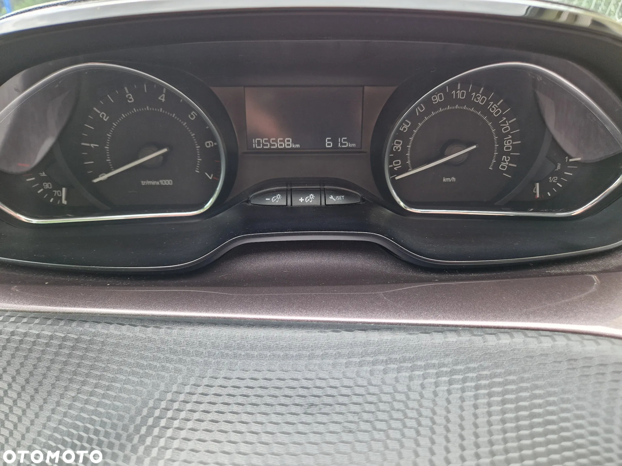 Peugeot 2008 1.6 VTi Active - 10