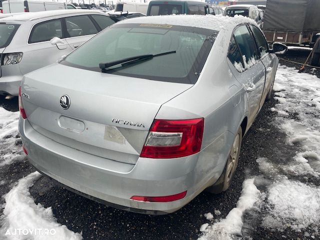 Dezmembrez Skoda Octavia 3 an 2016 motor 1.6 TDI CLH euro 6 - 3