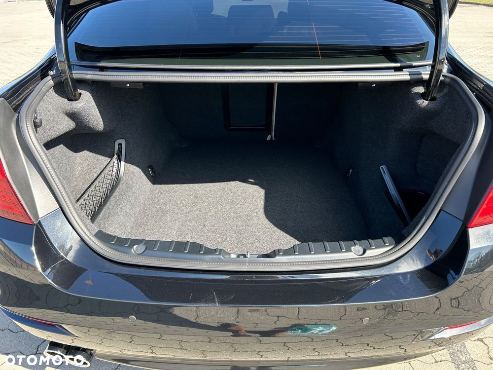 BMW Seria 5 520d - 19