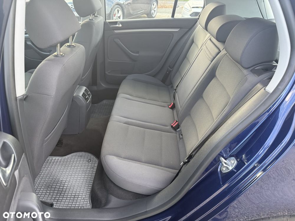 Volkswagen Golf 1.6 Comfortline - 18