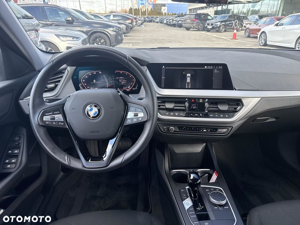 BMW Seria 1 118i - 8