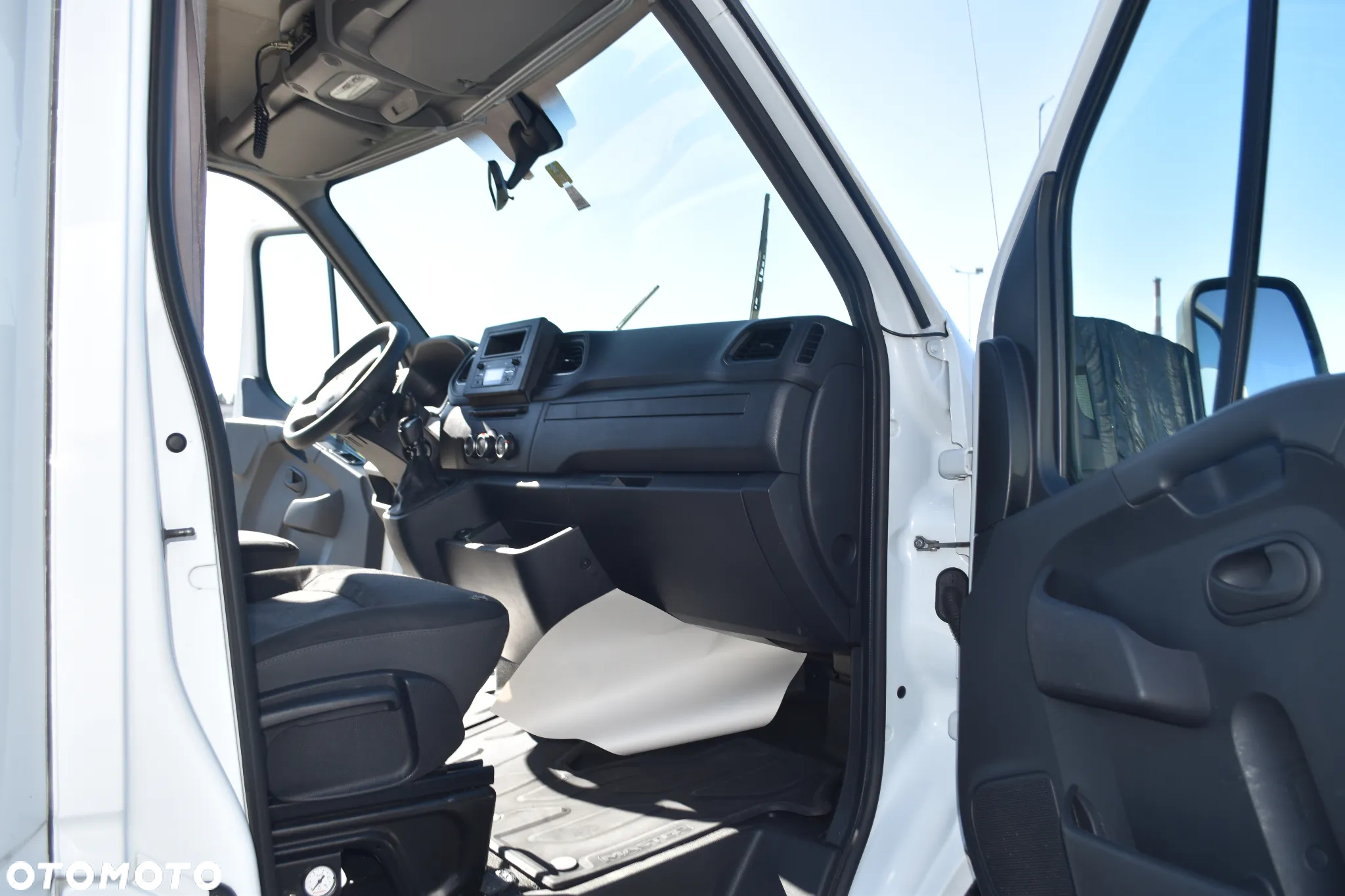 Renault Master - 16