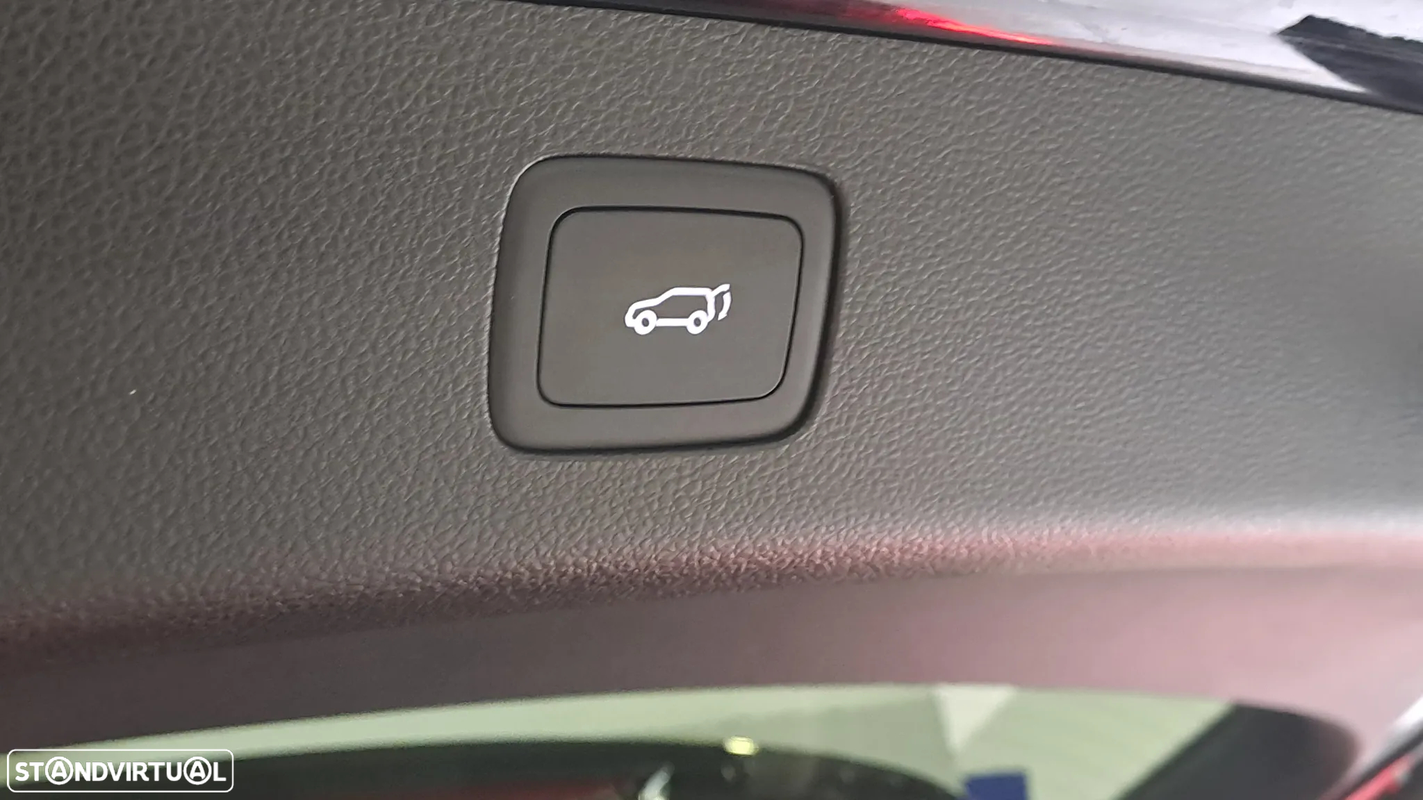 MG EHS 1.5 T-GDI Plug-in Hybrid Luxury - 14