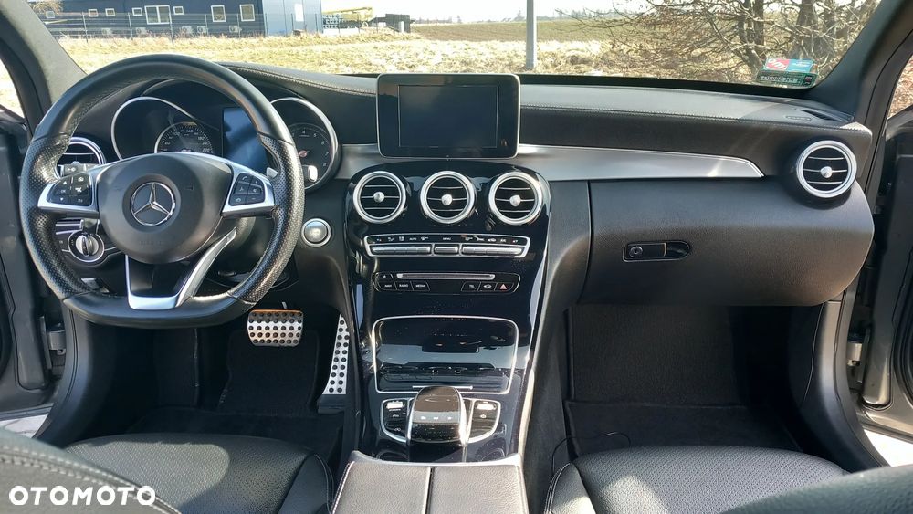 Mercedes-Benz Klasa C 200 4-Matic 9G-TRONIC - 12
