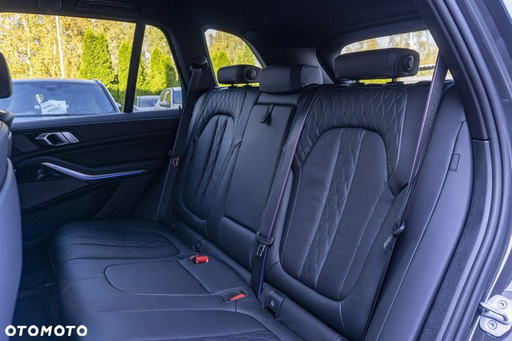 BMW X5 - 32