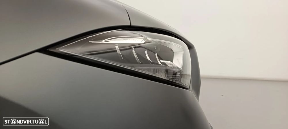 Mercedes-Benz CLS 300 d 4Matic - 27