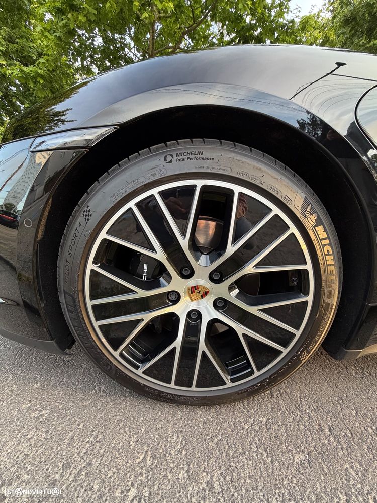 Porsche Taycan Bateria Performance Plus - 35