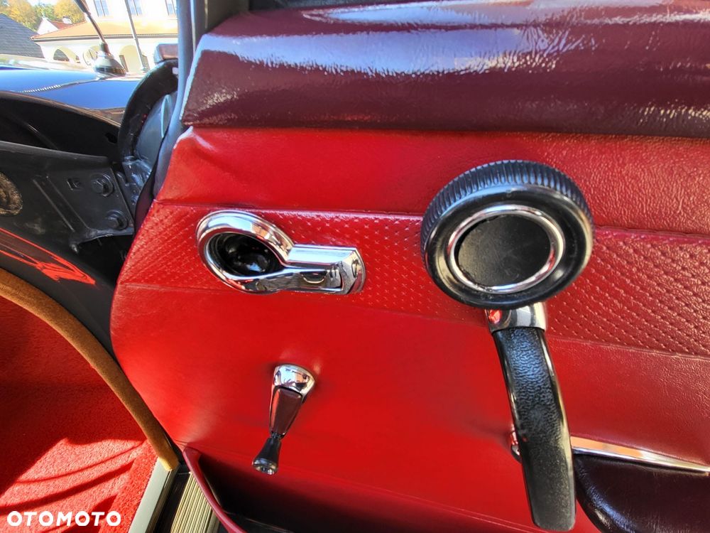 Mercedes-Benz Klasa E - 29