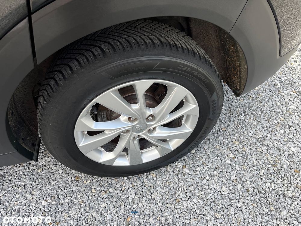 Hyundai Tucson blue 1.6 GDi 2WD Navi - 23