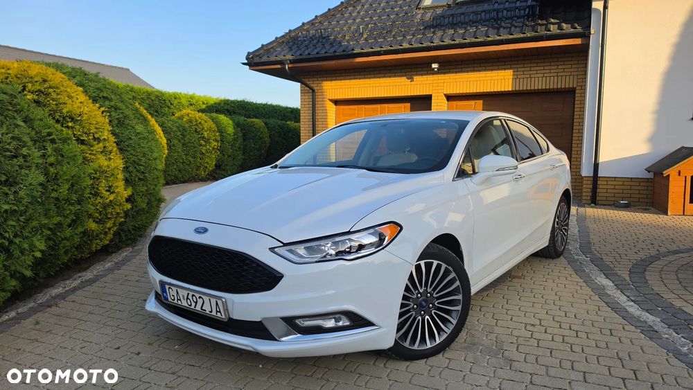 Ford Fusion 2.0 EcoBoost Titanium - 9