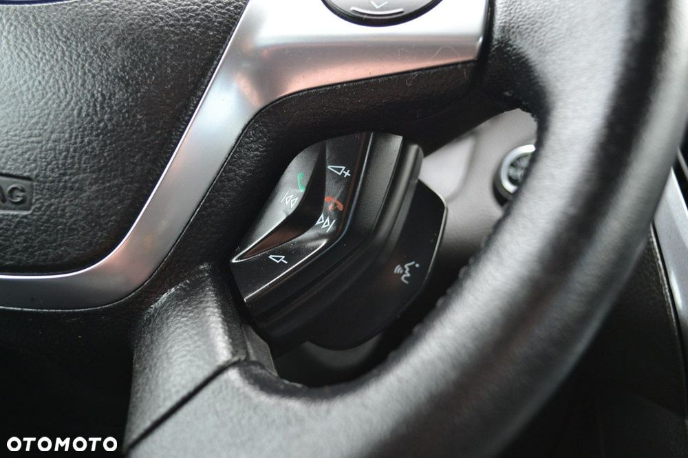 Ford Focus 1.6 Edition - 16