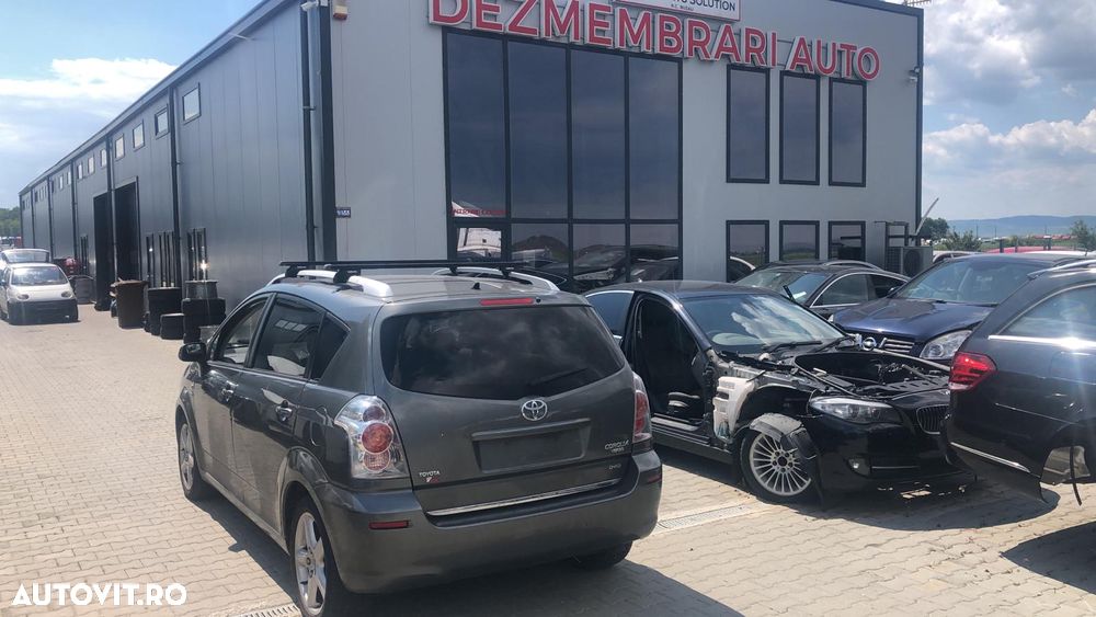 Dezmembram Toyota Corola Verso 2.2D an fabr 2007 - 3