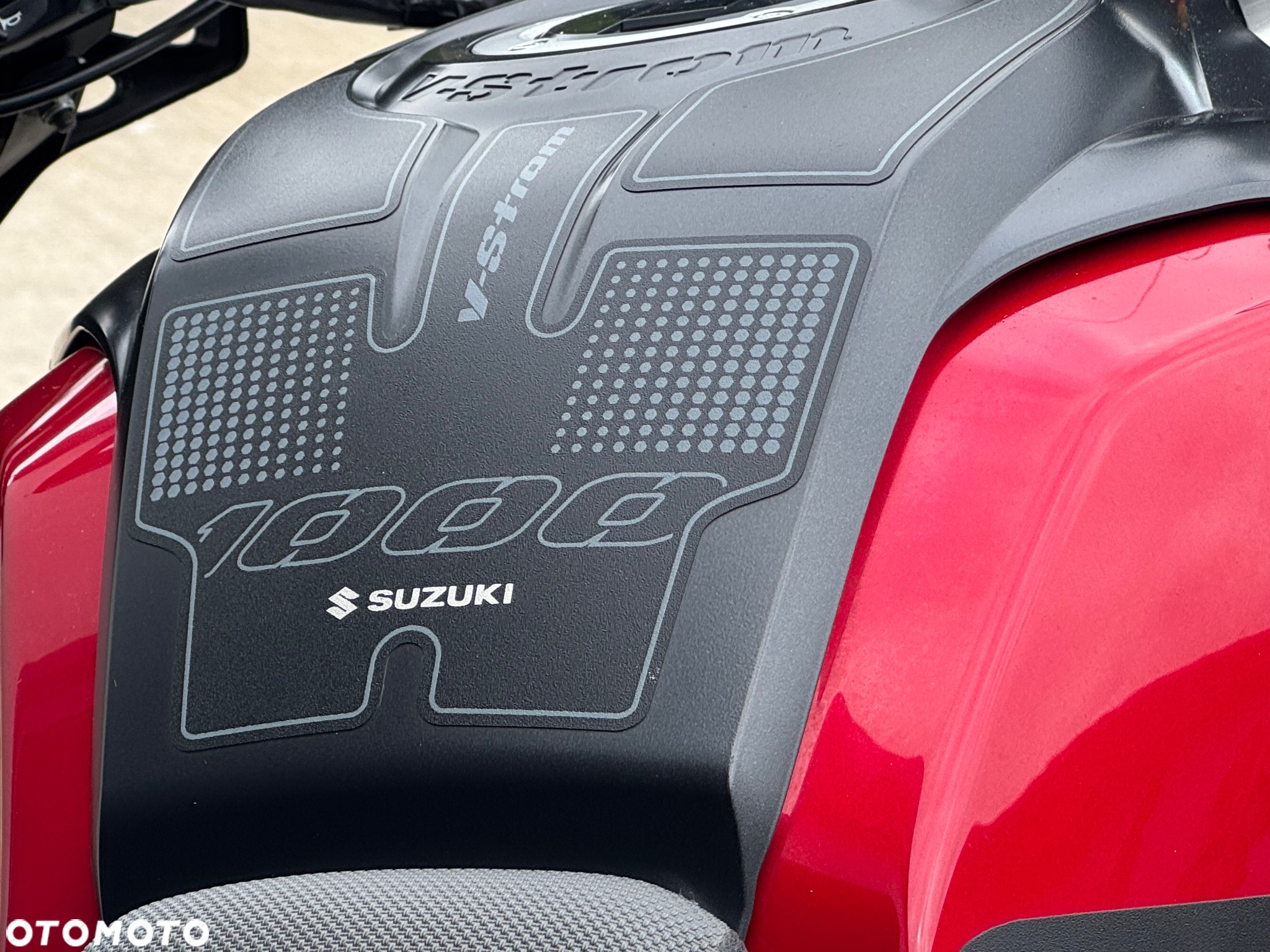 Suzuki V-STROM - 14