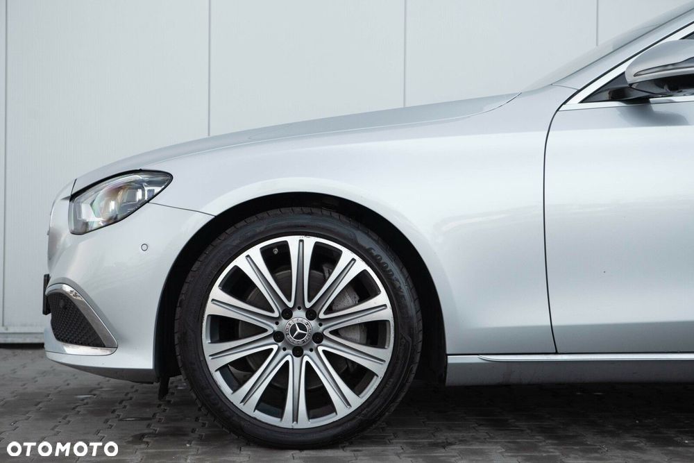 Mercedes-Benz Klasa E - 14