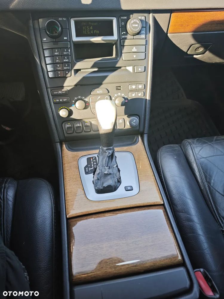 Volvo XC 90 2.4D Momentum - 13