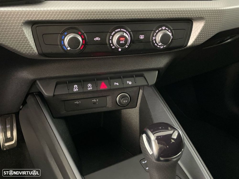 Audi A1 Sportback 30 TFSI Advanced S tronic - 22