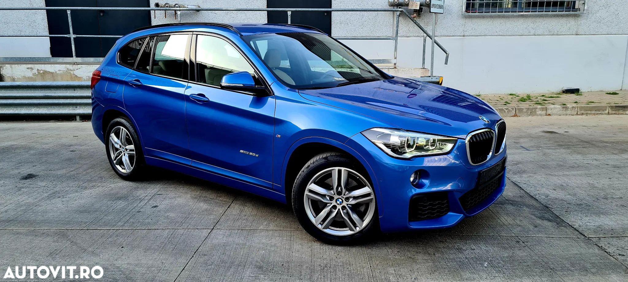 BMW X1 - 1