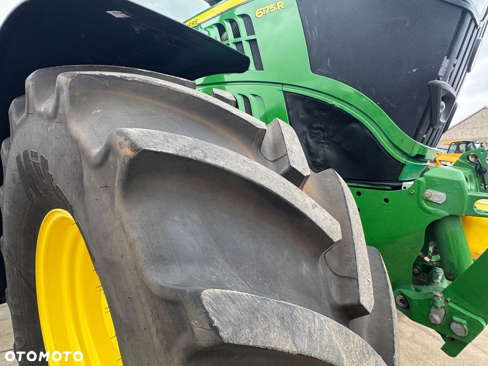 John Deere 6175 R - 12
