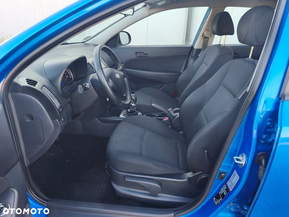 Hyundai i30 1.4 Blue Comfort - 32