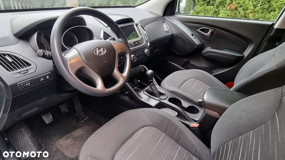 Hyundai ix35 - 11