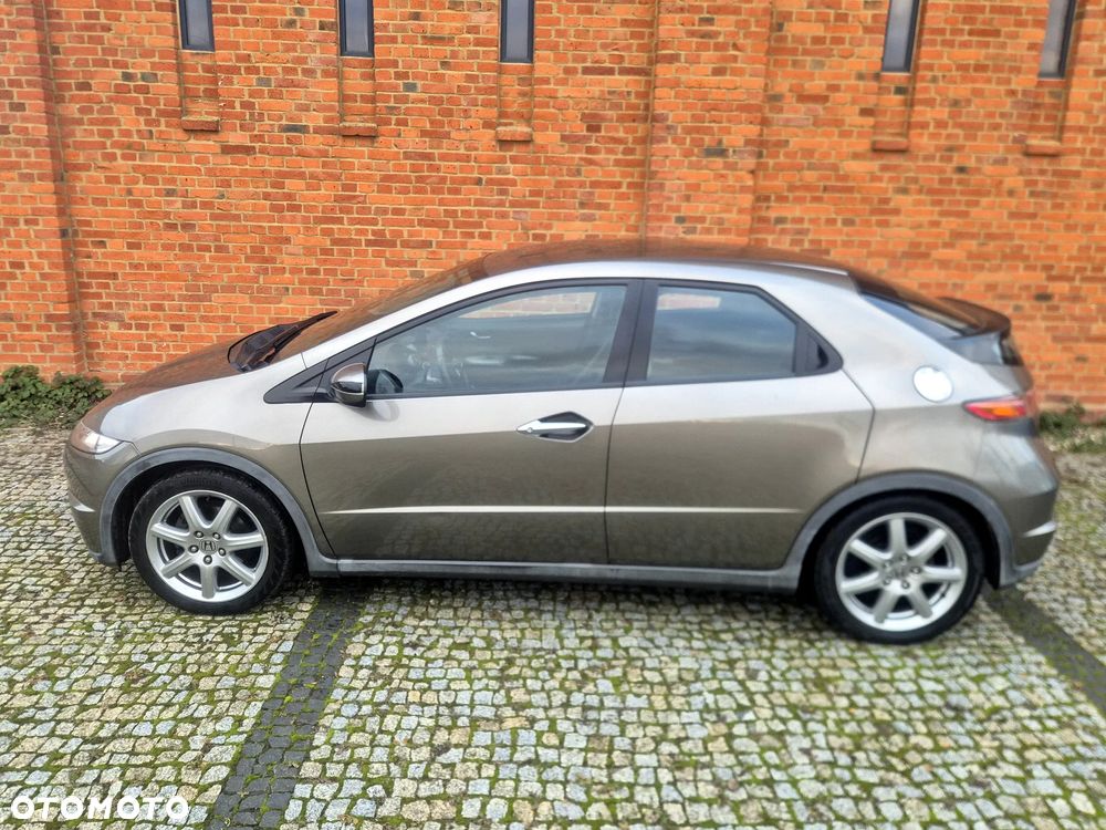 Honda Civic 1.8 Executive - 7