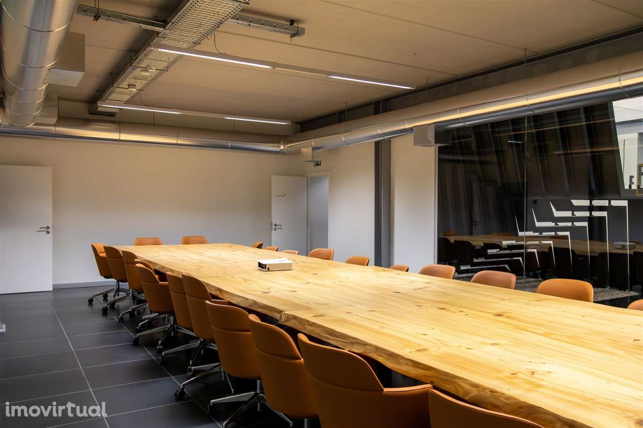 Amplo Escritório de 547m² em Vila Nova de Gaia - Grande imagem: 5/30