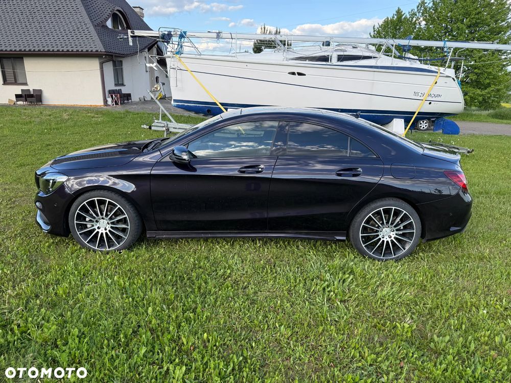 Mercedes-Benz CLA 250 4-Matic AMG Line - 4