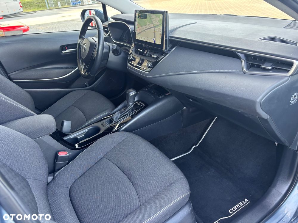 Toyota Corolla 1.8 Hybrid Comfort - 9