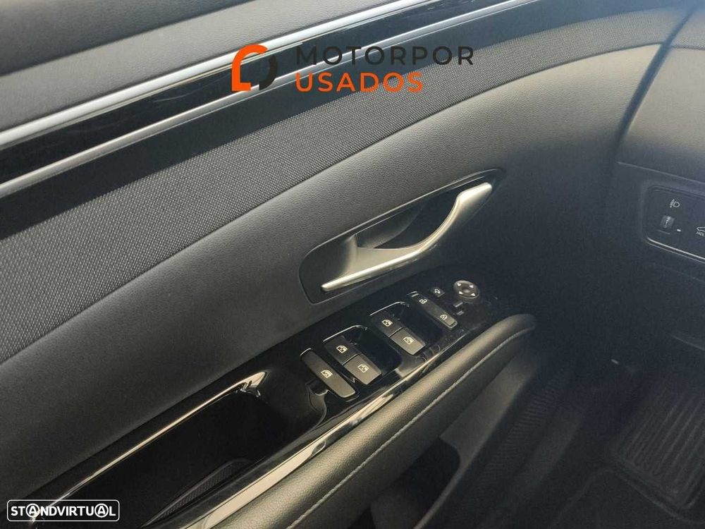 Hyundai Tucson 1.6 T-GDI HEV Premium - 18