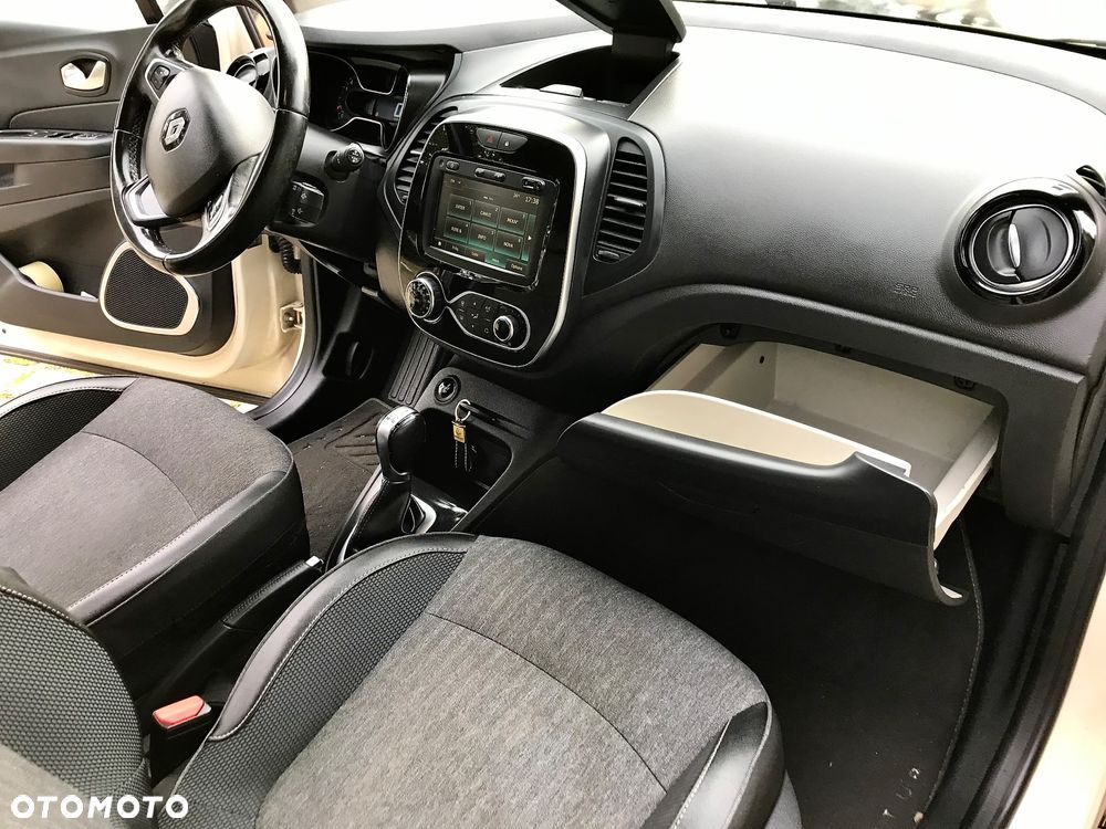 Renault Captur - 14