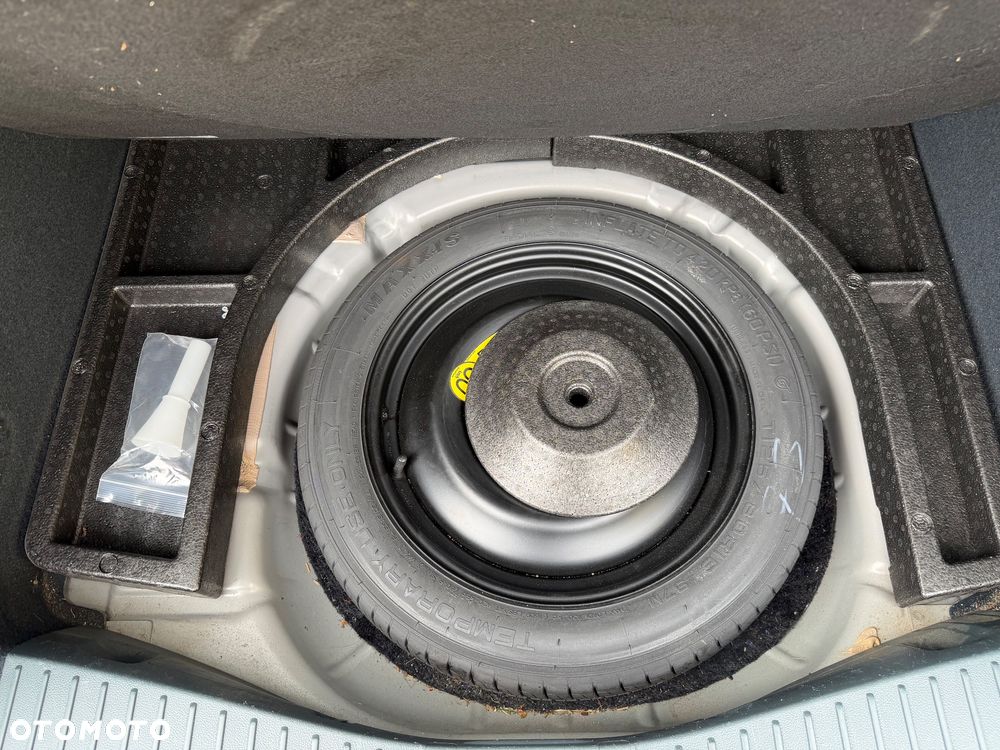 Ford C-MAX 1.6 TDCi Start-Stop-System Titanium - 28