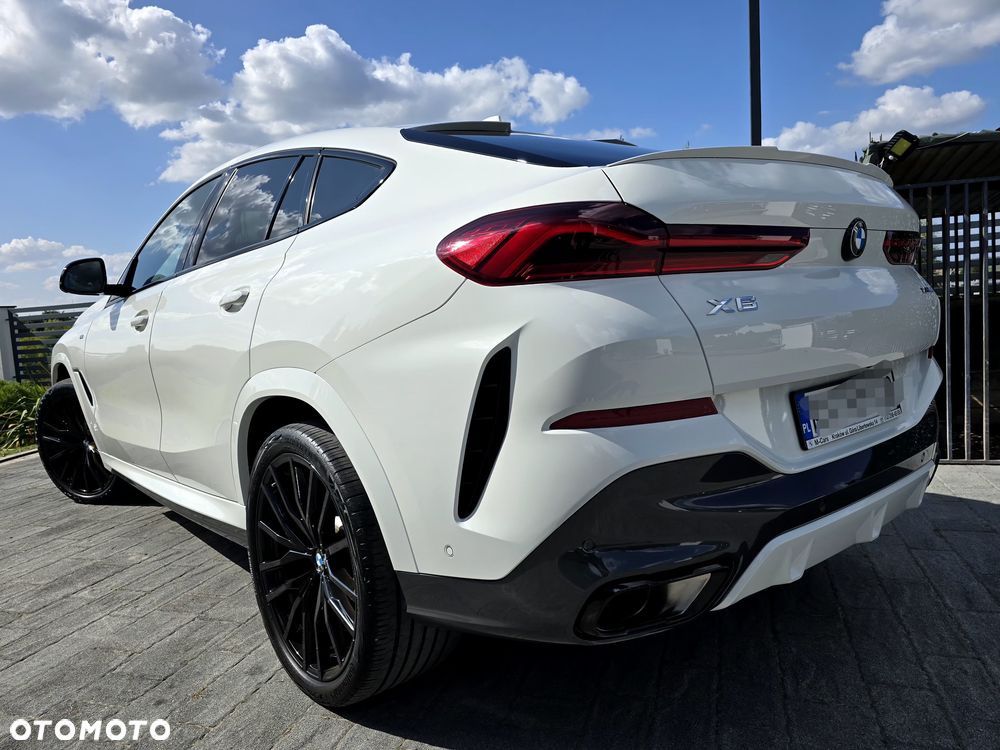 BMW X6 - 15