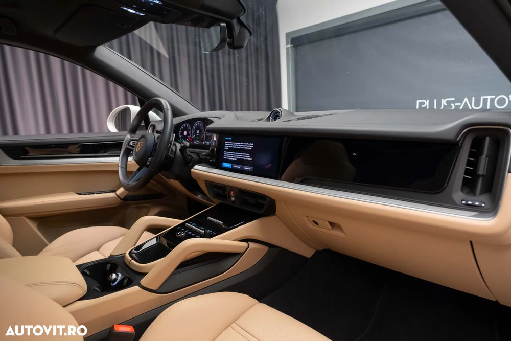 Porsche Cayenne Coupe E-Hybrid Tiptronic S - 40