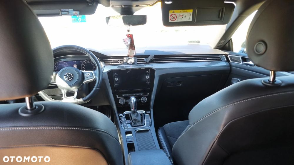 Volkswagen Arteon 2.0 TSI R-Line DSG - 27