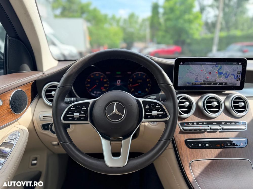 Mercedes-Benz GLC Coupe 200 4MATIC MHEV - 10