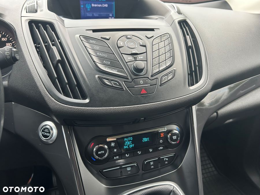 Ford Kuga 2.0 TDCi 4x4 Titanium - 25